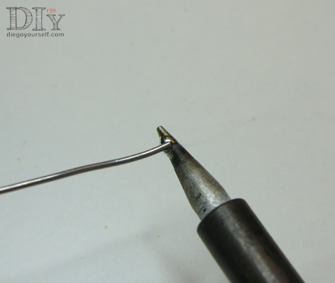 Vérifiez que le fer est assez chaud