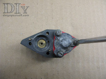 Carburateur Solex 32 DIS Repose de la membrane de l'enrichisseur.