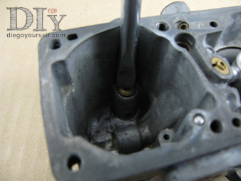 Carburateur Solex 32 DIS Repose du gicleur anti-retour de la pompe de reprise