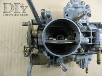 Carburateur Solex 32 DIS Repose du couvercle