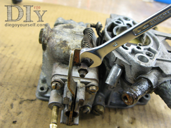 Carburateur Solex 32 DIS écrou de réglage de la pompe de reprise