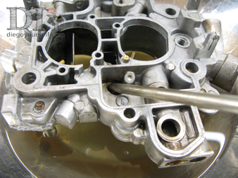 Carburateur Weber 32 DRT Soufflage du couvercle