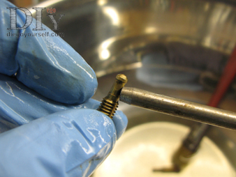 Carburateur Weber 32 DRT Nettoyage des petites pièces