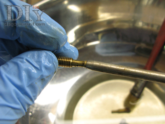 Carburateur Weber 32 DRT Nettoyage des petites pièces