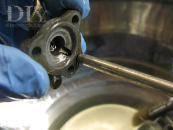 Carburateur Weber 32 DRT Nettoyage des petites pièces