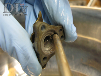 Carburateur Weber 32 DRT Nettoyage des petites pièces