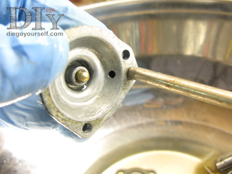 Carburateur Weber 32 DRT Nettoyage des petites pièces