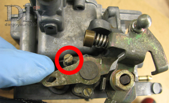 Carburateur Weber 32 DRT repose de la membrane de l'enrichisseur