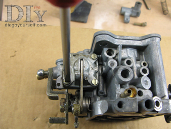 Carburateur Weber 32 DRT repose de la membrane de reprise