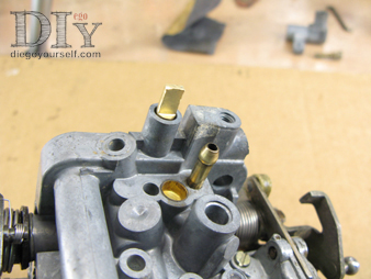 Carburateur Weber 32 DRT repose de la vis de richesse