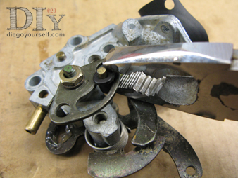 Carburateur Weber 32 DRT membrane du starter