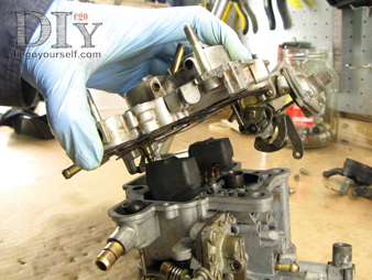 Carburateur Weber 32 DRT couvercle