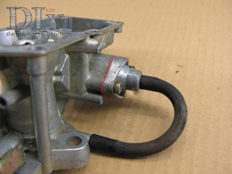 Carburateur Zenith 28 IF Remontage du tuyau à dépression de l'enrichisseur