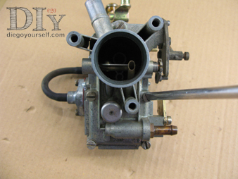 Carburateur Zenith 28 IF Repose du couvercle