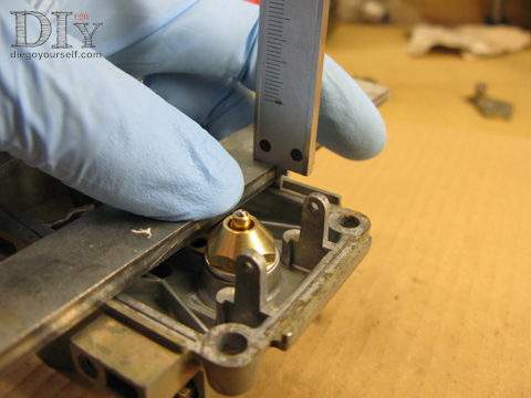 Carburateur Zenith 28 IF Réglage de la hauteur du pointeau