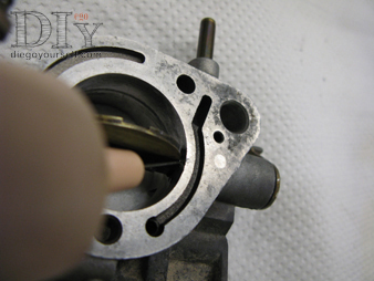 Carburateur Zenith 32 IF2 Huiler les axes