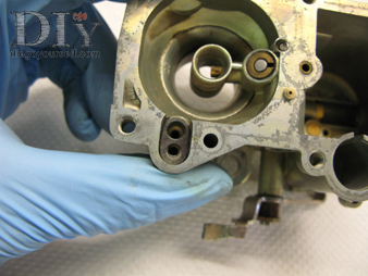 Carburateur Zenith 32 IF2 Repose de l'injecteur de reprise