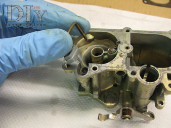 Carburateur Zenith 32 IF2 Repose de l'injecteur de reprise