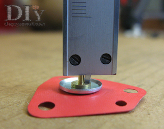 Carburateur Zenith 32 IF2 Mesure de la nouvelle membrane de l'enrichisseur