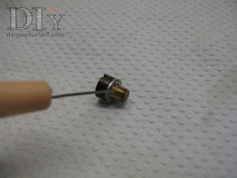 Carburateur Zenith 32 IF2 Repose du bouchon de regard de l'enrichisseur