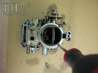 Carburateur Zenith 32 IF2 Vis du couvercle