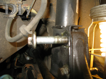 Repose du porte-fusée : jambe de suspension