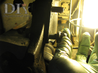 Repose du porte-fusée : jambe de suspension