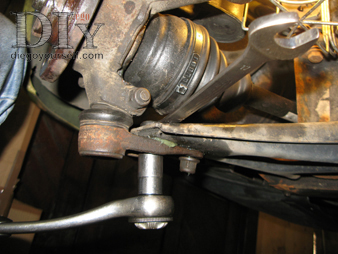 Repose du porte-fusée : rotule de suspension