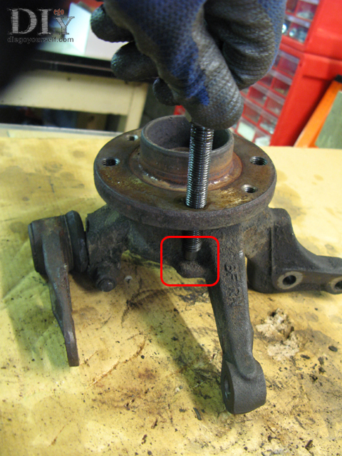 Roulement : extraction du moyeu