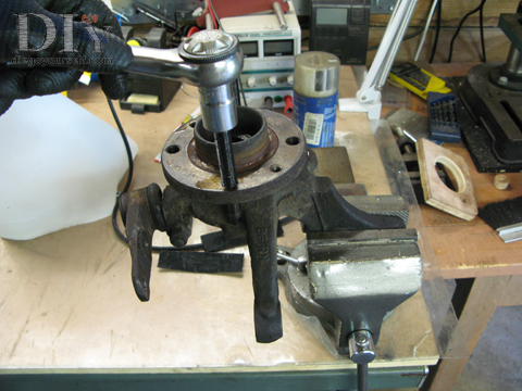 Roulement : extraction du moyeu