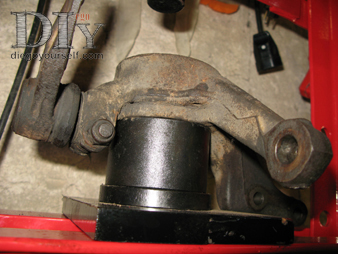 Roulement : extraction du roulement sur porte-fusée