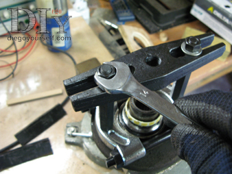 Roulement : extraction du roulement sur moyeu