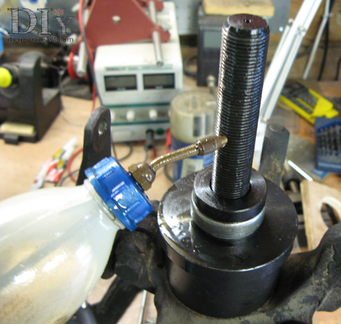 Roulement : extraction du roulement sur porte-fusée