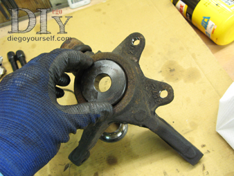 Roulement : extraction du roulement sur porte-fusée