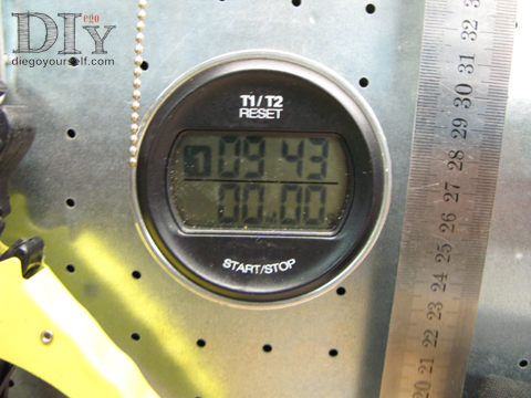 Collage du caoutchouc