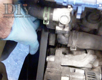 Repose de la courroie d'accessoires