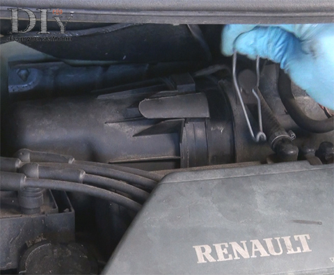 Dépose du filtre à air