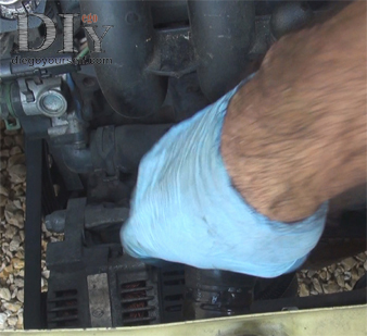 Rebranchez la durit haute du radiateur